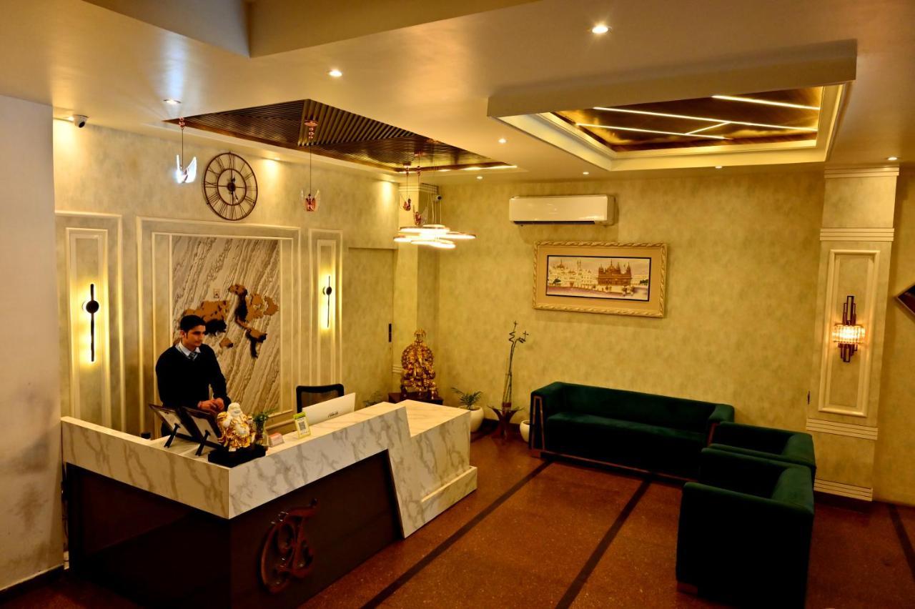 Hotel Elite - 5 Mins From Golden Temple Amritsar Exterior photo